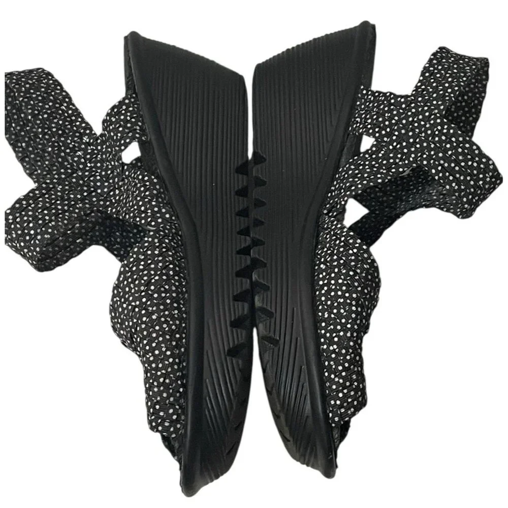 Bernie Mev Womens Polka Dot Sandals Peep Toe Wedge Black White Comfort 38 US 7 - Picture 7 of 9